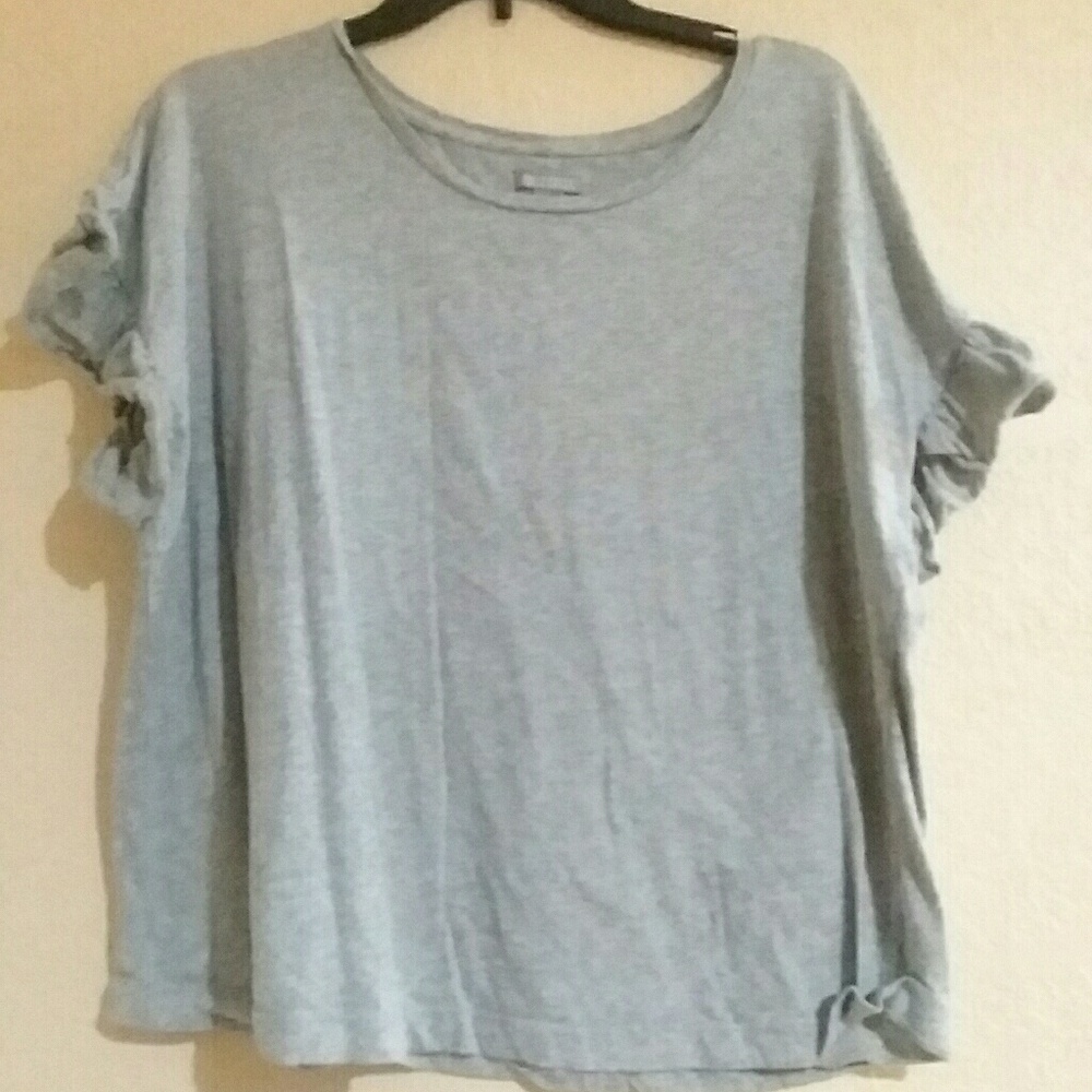 Ruffle sleeve top
